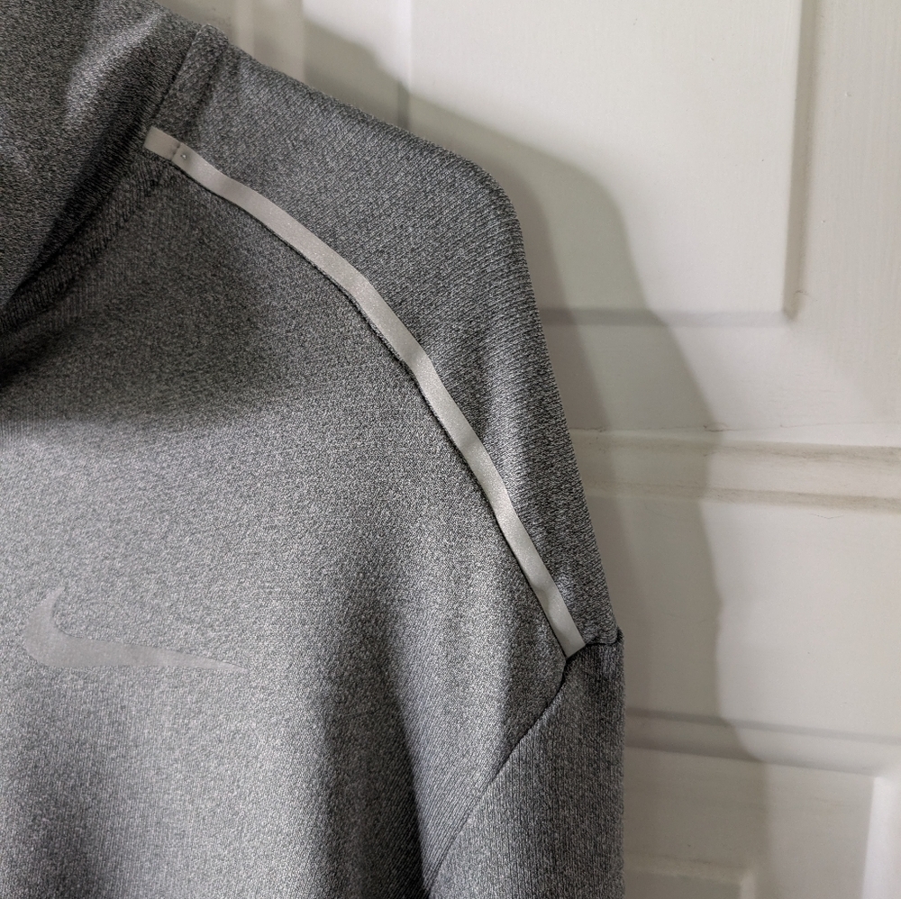 Nike Running Men's Performance Quarterzip Jacket in Gray XL - Picture 5 of 6